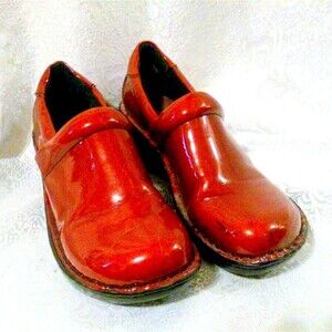 BOC Born Concept  Red Slip On Faux Patent Leather Clogs Size 7M  Shoes